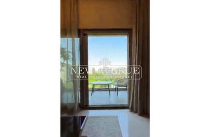 (بنتهاوس  (روف - 4 غرف نوم - 4 حمامات للبيع في جاليريا  مون فالى - المستثمرين الجنوبية - مدينة القاهرة الجديدة - القاهرة