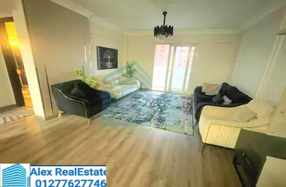 Apartment - 3 Bedrooms - 2 Bathrooms for rent in Smouha Square - Smouha - Hay Sharq - Alexandria