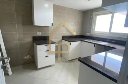 شقة - 2 غرف نوم - 3 حمامات للبيع في نيو جيزة - طريق مصر اسكندرية الصحراوي - مدينة 6 أكتوبر - الجيزة