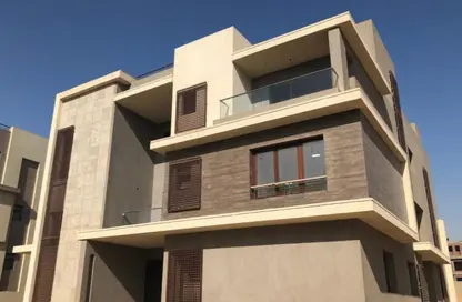 دوبلكس - 3 غرف نوم - 3 حمامات للبيع في بيراميدز هايتس - طريق مصر اسكندرية الصحراوي - مدينة 6 أكتوبر - الجيزة