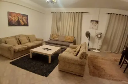 منزل مزدوج - 4 غرف نوم - 3 حمامات للايجار في أمواج - سيدي عبد الرحمن - الساحل الشمالي