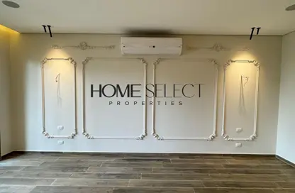 شقة - 3 غرف نوم - 3 حمامات للايجار في ايون - كمبوندات 6 أكتوبر - مدينة 6 أكتوبر - الجيزة