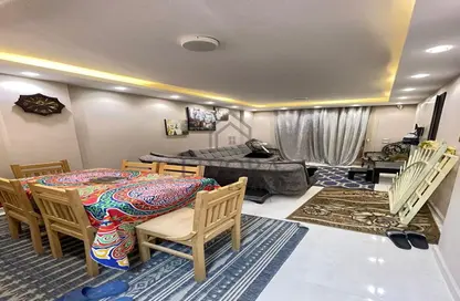 Apartment - 2 Bedrooms - 1 Bathroom for rent in Degla Palms - Al Wahat Road - 6 October City - Giza