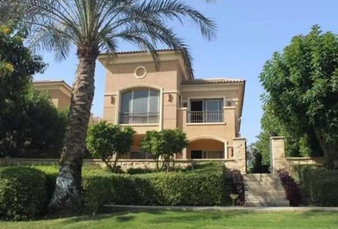 Villa - 5 Bedrooms - 4 Bathrooms for sale in Mountain View 2 - 5th Settlement Compounds - The 5th Settlement - New Cairo City - Cairo