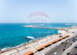 شقة - 4 غرف نوم - 2 حمامات للبيع في طريق الجيش - لوران - حي شرق - الاسكندرية