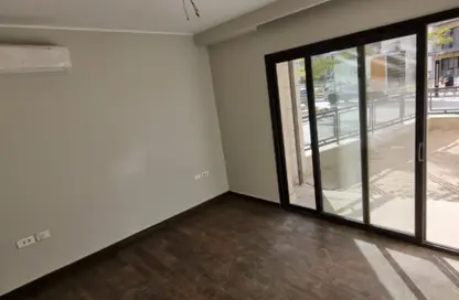 Apartment - 2 Bedrooms - 3 Bathrooms for sale in Six West - Beverly Hills - Sheikh Zayed Compounds - Sheikh Zayed City - Giza
