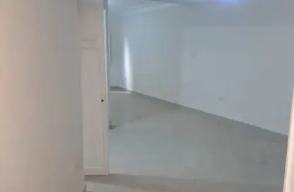 Apartment - 2 Bedrooms - 1 Bathroom for rent in Al Nozha St. - Ard El Golf - Heliopolis - Masr El Gedida - Cairo