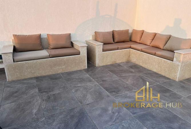 8368852 - Property Image 2