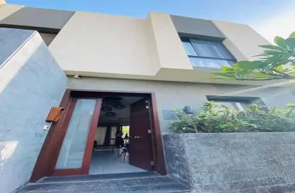 Villa - 5 Bedrooms - 4 Bathrooms for sale in Hadayek October - 6 October City - Giza