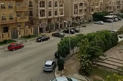 شقة - 3 غرف نوم - 2 حمامات للبيع في المنطقة ز - حى جنوب الاكايمية - مدينة القاهرة الجديدة - القاهرة