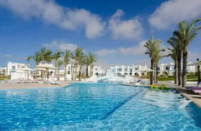 Chalet - 2 Bedrooms - 2 Bathrooms for sale in Salt - Ras Al Hekma - North Coast