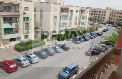 شقة - 2 غرف نوم - 1 حمام للبيع في شارع الزهور - الحي الثامن - مدينة العبور - القليوبية