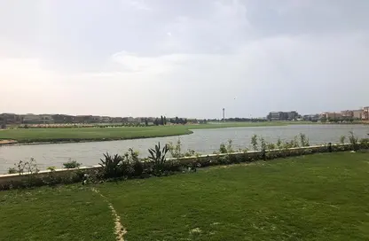 فيلا - 5 غرف نوم - 4 حمامات للبيع في مراسي - سيدي عبد الرحمن - الساحل الشمالي