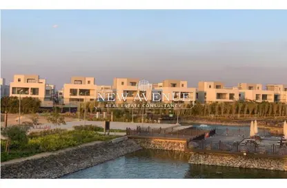 Villa for sale in Al Burouj Compound - El Shorouk Compounds - Shorouk City - Cairo