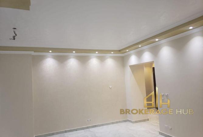 8102139 - Property Image 2