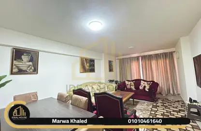 Apartment - 2 Bedrooms - 1 Bathroom for rent in Bolkly - Hay Sharq - Alexandria