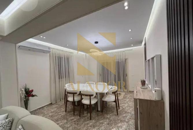 8211953 - Property Image 2