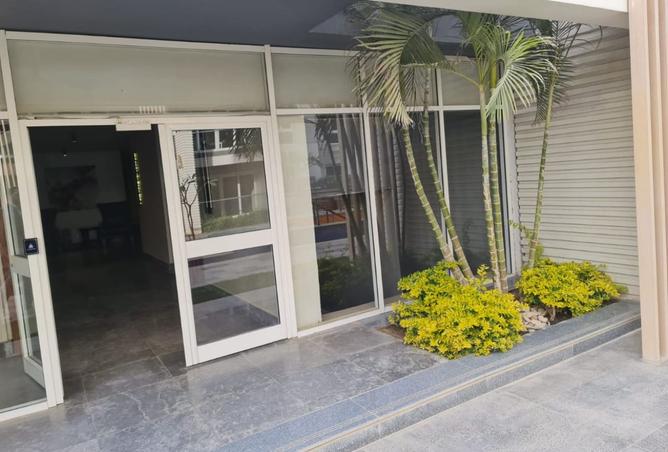 8125249 - Property Image 2