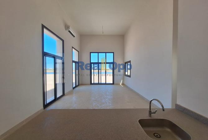 8436858 - Property Image 2