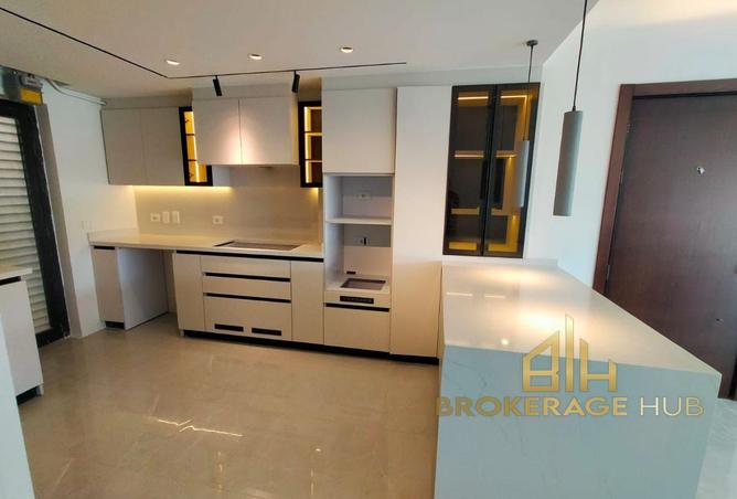 8016627 - Property Image 2