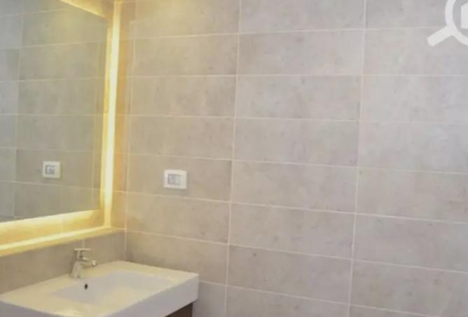 8177977 - Property Image 2