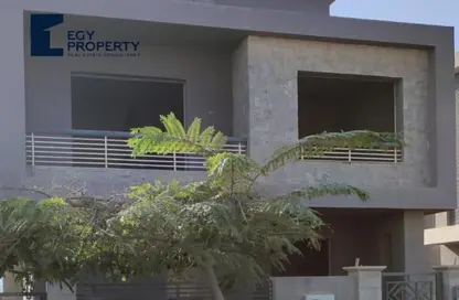 Villa - 5 Bedrooms - 4 Bathrooms for sale in New Giza - Cairo Alexandria Desert Road - 6 October City - Giza