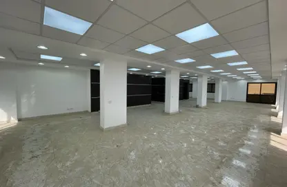 Office Space - Studio - 4 Bathrooms for rent in South Teseen St. - The 5th Settlement - New Cairo City - Cairo