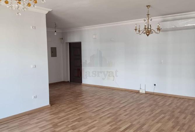 8228956 - Property Main Image