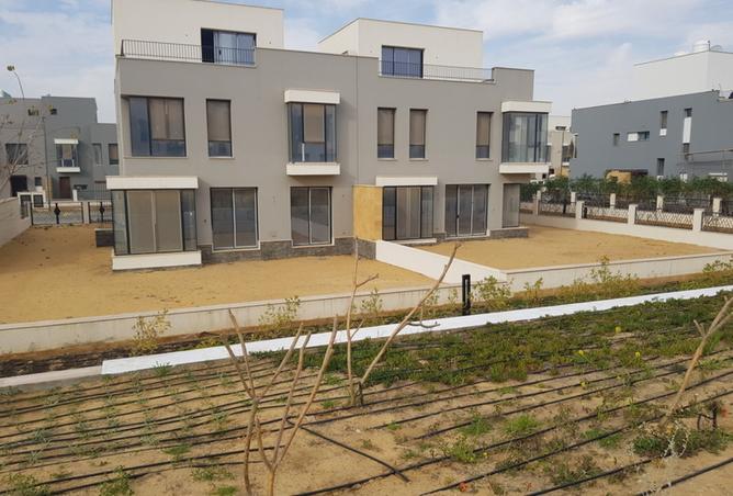 8305845 - Property Image 2