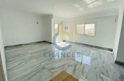 Apartment - 3 Bedrooms - 3 Bathrooms for sale in Street 269 - New Maadi - Hay El Maadi - Cairo