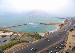 شقة - 4 غرف نوم - 4 حمامات for للبيع in سان ستيفانو - حي شرق - الاسكندرية