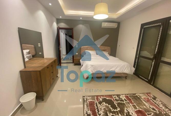 8254374 - Property Image 2