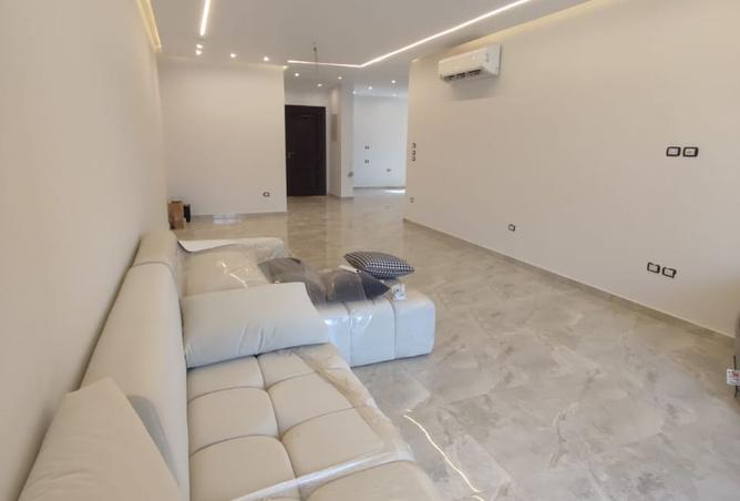 8532989 - الصورة الرئيسية للعقار