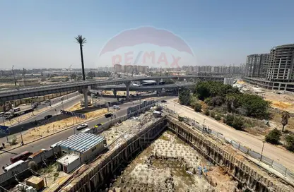 شقة - 3 غرف نوم - 2 حمامات للبيع في سكاي لاين - سموحة - حي شرق - الاسكندرية