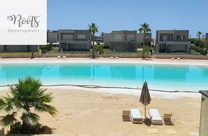 فيلا - 6 غرف نوم - 6 حمامات للبيع في أزهى - العين السخنة - السويس