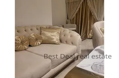 Apartment - 3 Bedrooms - 2 Bathrooms for rent in Fifth Square - The 5th Settlement - New Cairo City - Cairo