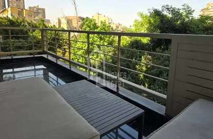 شقة - 4 غرف نوم - 4 حمامات للايجار في شارع المنصور محمد - الزمالك - القاهرة