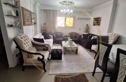 Apartment - 3 Bedrooms - 1 Bathroom for sale in Saba Basha - Hay Sharq - Alexandria