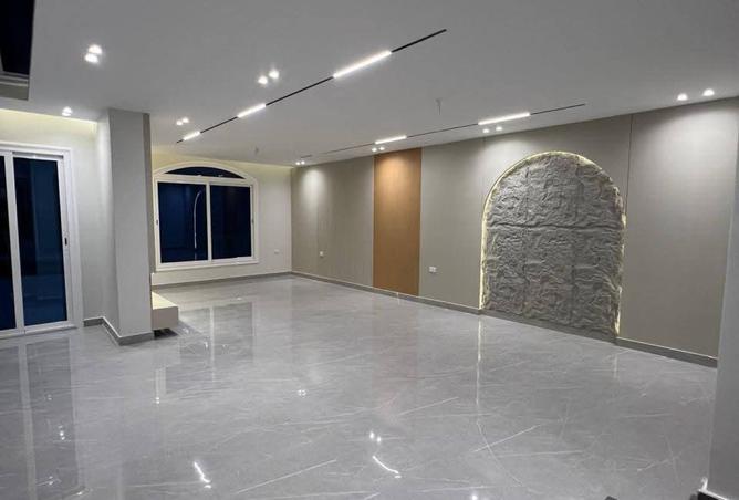 8023418 - Property Main Image