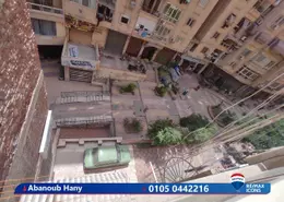 Apartment - 2 Bedrooms - 1 Bathroom for sale in Zezenia - Hay Sharq - Alexandria