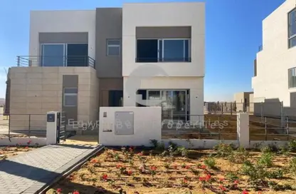 فيلا - 4 غرف نوم - 5 حمامات للبيع في ذا استيتس - كمبوندات الشيخ زايد - الشيخ زايد - الجيزة