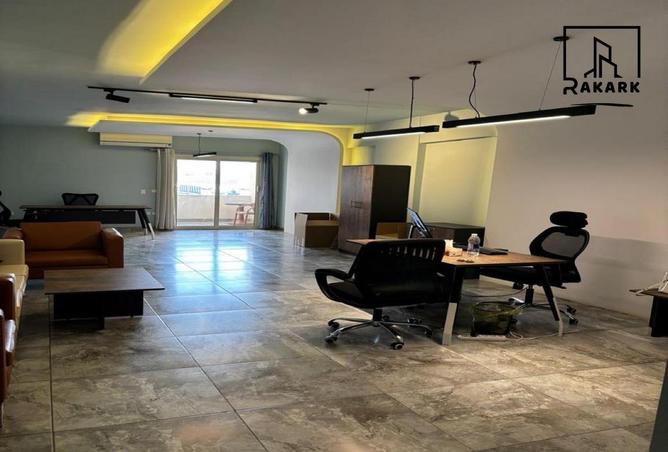 8211576 - Property Image 3