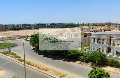 (بنتهاوس  (روف - 2 غرف نوم - 2 حمامات للبيع في الاشرفية - المستثمرين الشمالية - مدينة القاهرة الجديدة - القاهرة