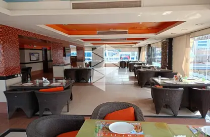 Restaurant - Studio - 5 Bathrooms for rent in Bank Center Street - South Teseen St. - The 5th Settlement - New Cairo City - Cairo