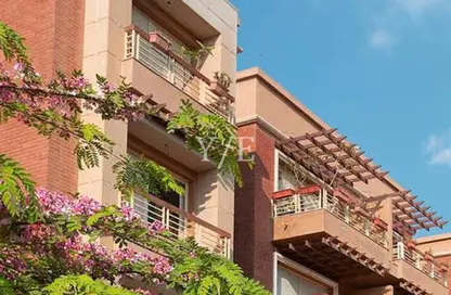 Apartment - 3 Bedrooms - 2 Bathrooms for sale in New Giza - Cairo Alexandria Desert Road - 6 October City - Giza