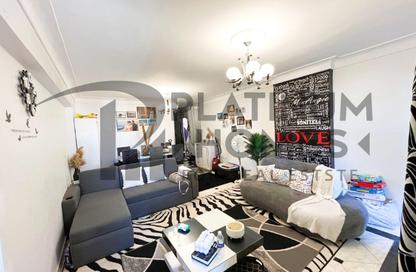 Apartment - 2 Bedrooms - 1 Bathroom for sale in Lageteh St. - Ibrahimia - Hay Wasat - Alexandria