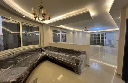 شقة - 2 غرف نوم - 2 حمامات للبيع في عمارات النرجس - النرجس - مدينة القاهرة الجديدة - القاهرة