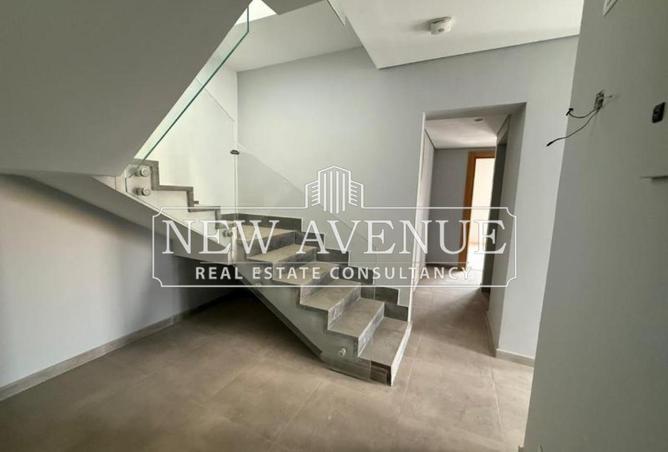 8064444 - Property Image 3