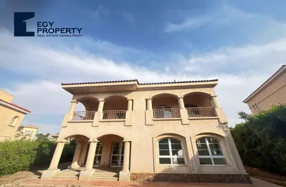 Villa - 4 Bedrooms - 3 Bathrooms for sale in Madinaty - Cairo