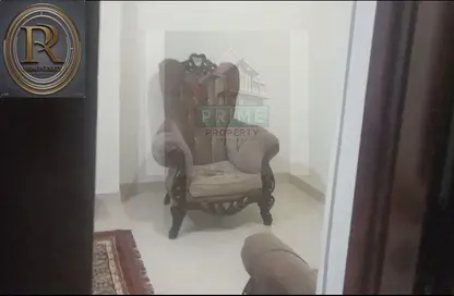 شقة - 3 غرف نوم - 1 حمام للايجار في مجاورة 79 - مدينة العاشر من رمضان - الشرقية